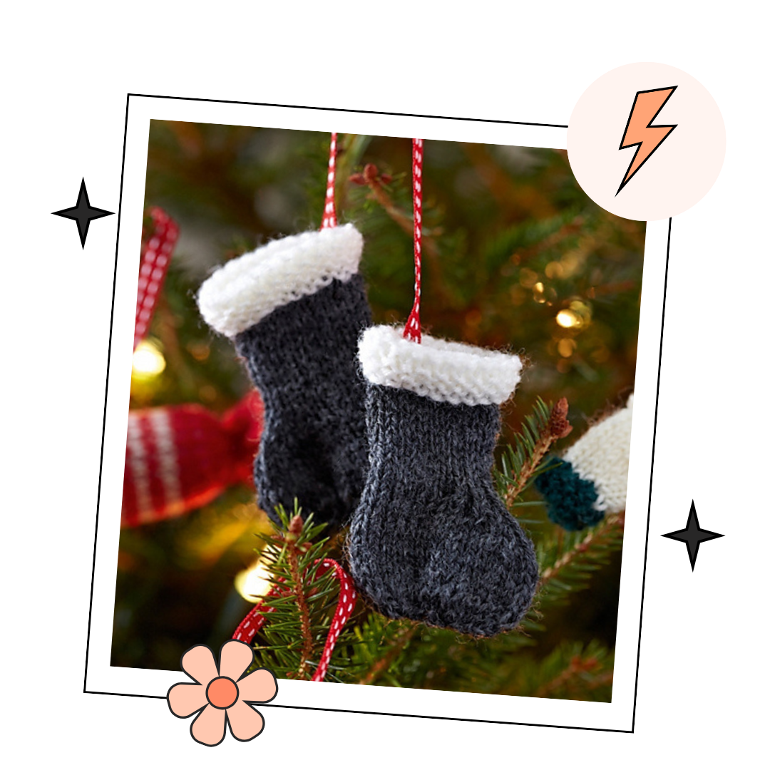 santa boot christmas tree knitted decoration simple knitting pattern