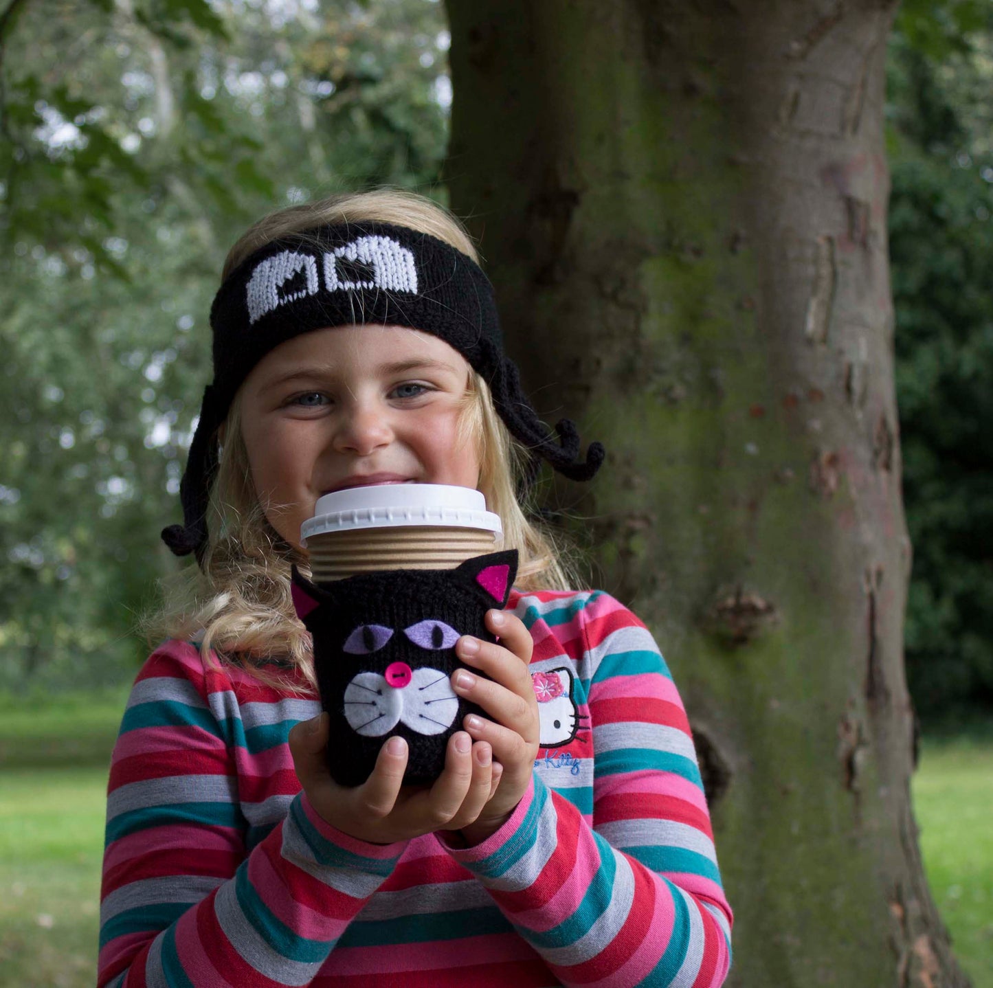 Black Cat Knitted Cup Cosy Pattern