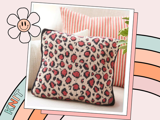Leopard print colourwork cushion cover knitting pattern, DK yarn, worked flat on straight needles
