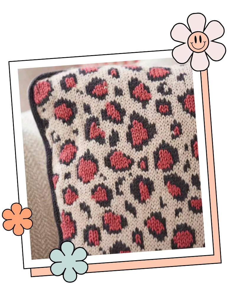 Leopard print colourwork cushion cover knitting pattern, DK yarn, worked flat on straight needles