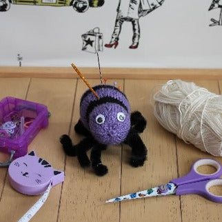 Spider Pin Cushion - Knitting Pattern