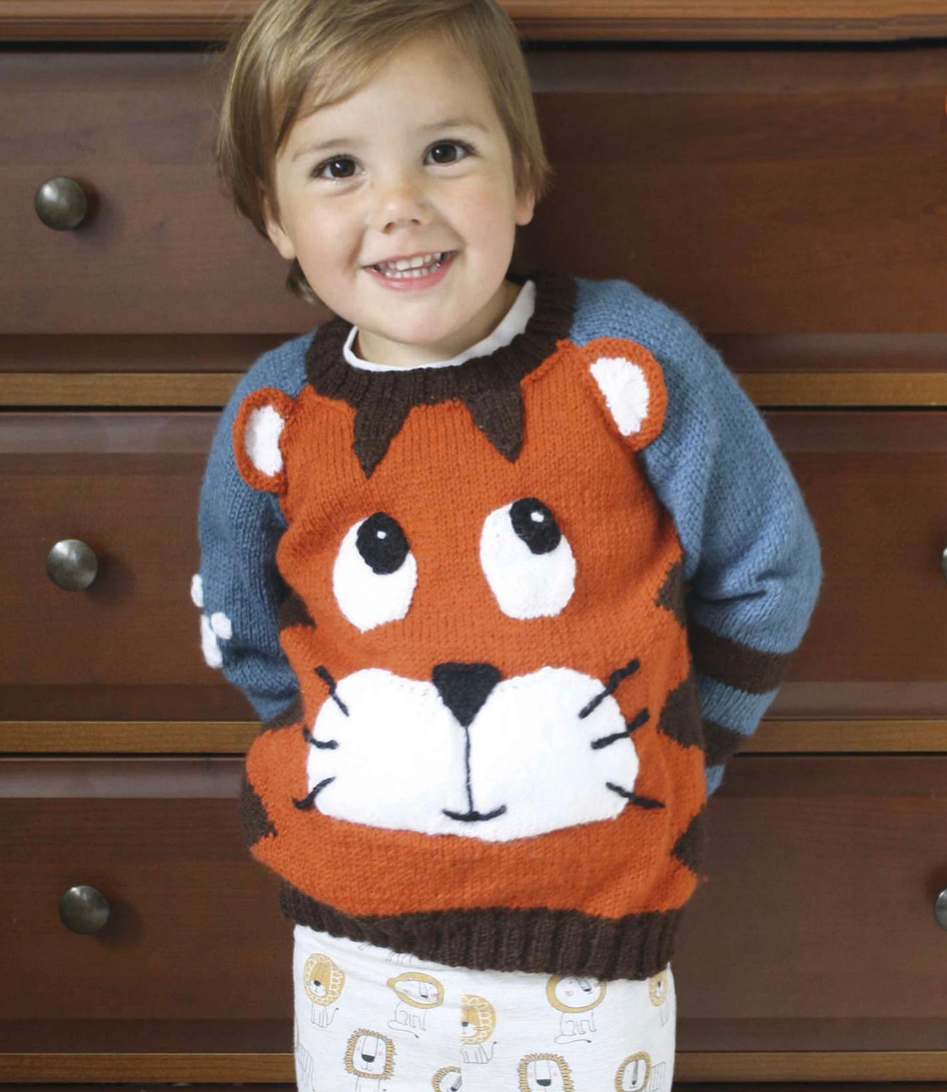 Tiger Paws, Intarsia Kids Big Cat Themed Jumper - Knitting Pattern