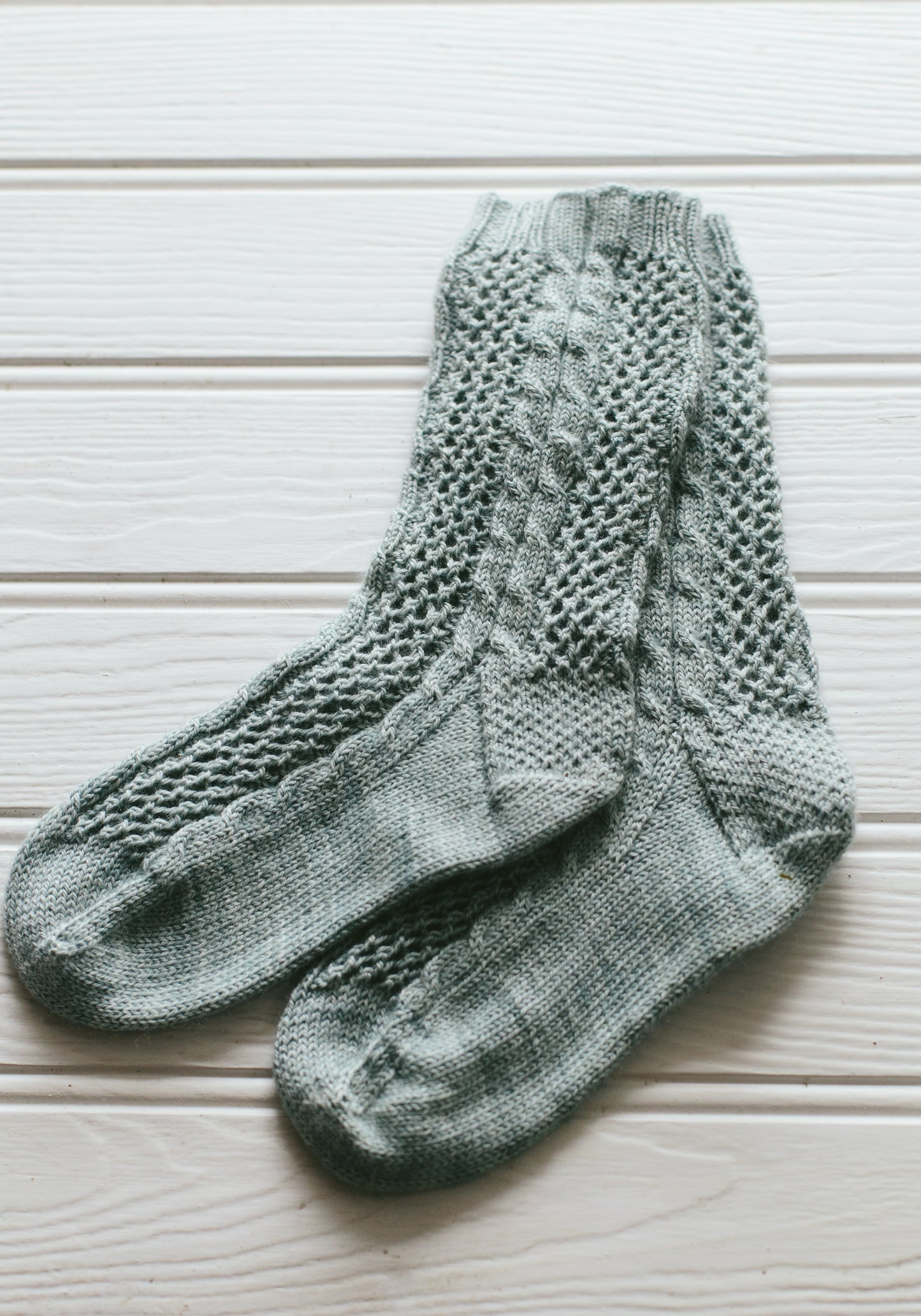 Twisting Ivy Socks, Cable and Lace Socks - Knitting Pattern