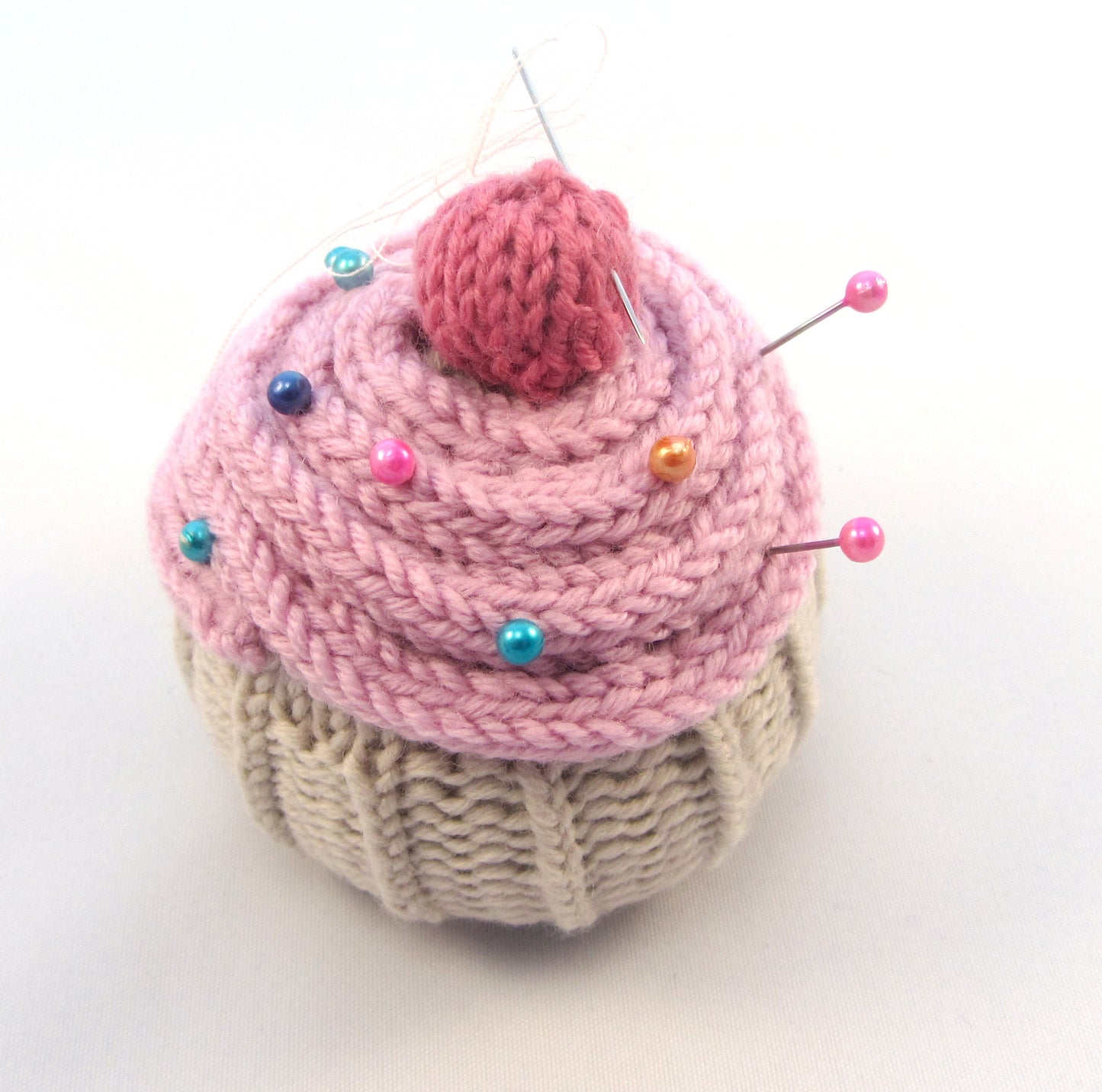 Crafters Cupcake, Tape measure and Pin Cushion - Knitting Pattern