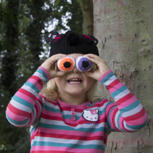 Eyes Out, Halloween Knitted Eye Balls - Knitting Pattern