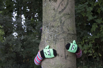 Frankenstein Mittens, Kids Simple Halloween Mitten - Knitting Pattern