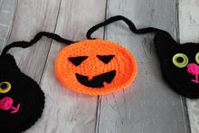 Load image into Gallery viewer, Black Cat &amp; Pumpkin Bunting, Halloween Garland
