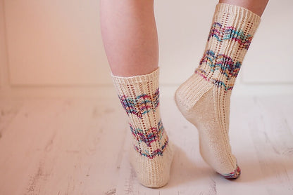 Lacy Leftovers, Simple Lace Socks - Knitting Pattern